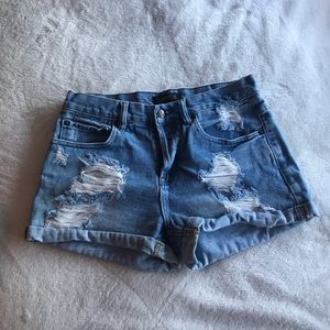 Forever 21 Premium Denim Shorts ⭐️